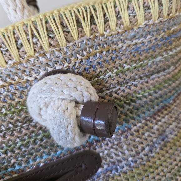 Brighton Bella Limone Soft Sea Grass Tote/Leather Applique/Signature Heart Charm - Picture 9 of 16